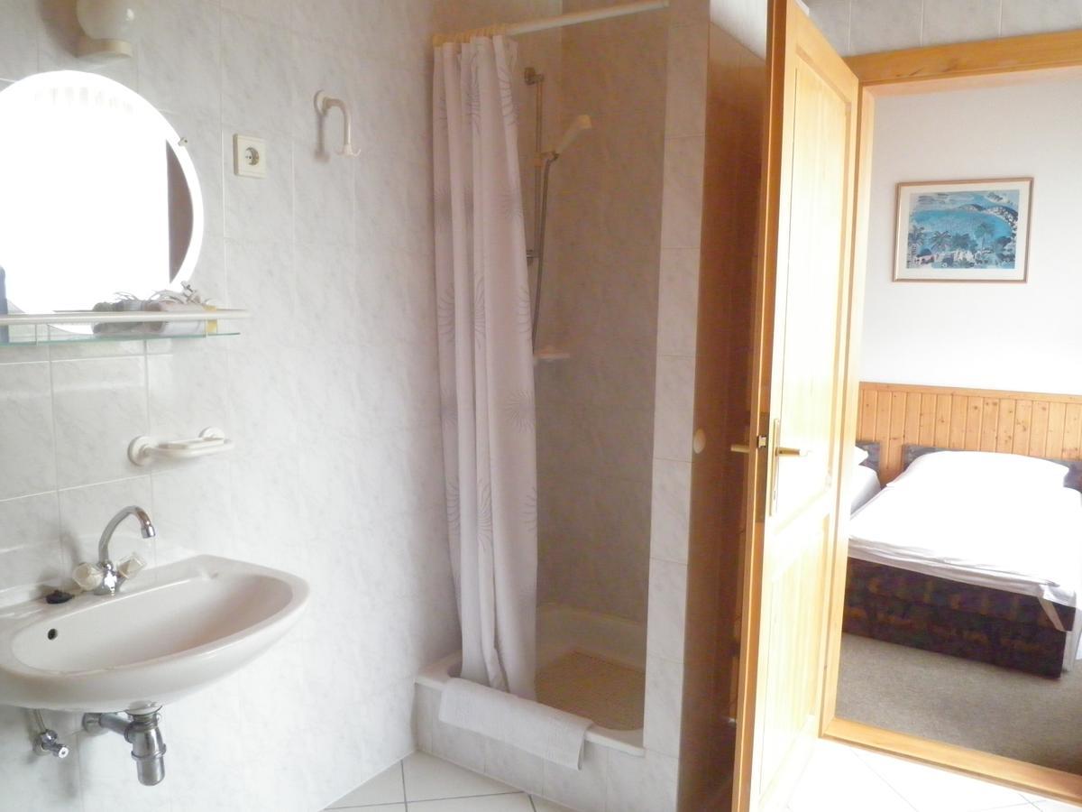 Gruendner Vendeghaz Bed & Breakfast Siofok Bagian luar foto